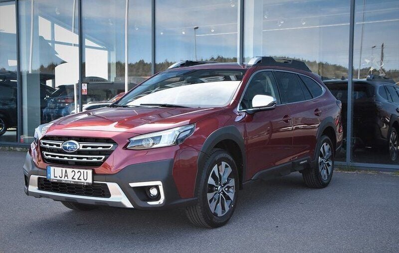 Röd Begagnad 2022 Subaru Outback SUV | 439 900 kr (Marknadspris) - Bild 1/4