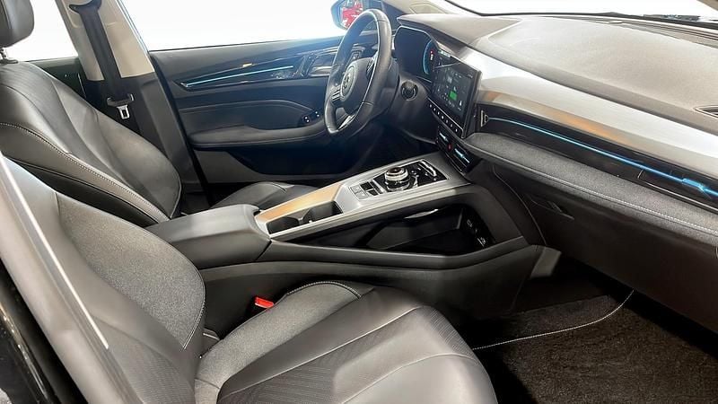 Begagnad MG MG5 EV Long Range Luxury 114 kW (156 HK) 2022 Svart Kombi