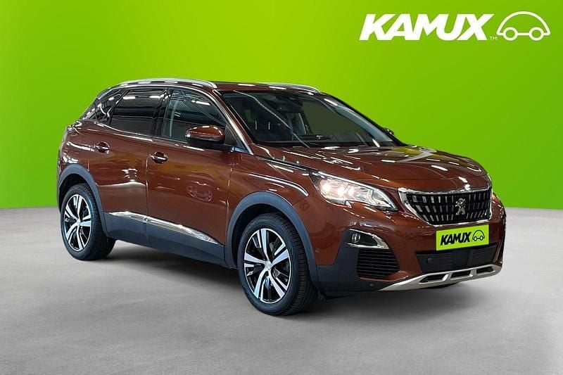 Cuprite paint/metallic lacquer Begagnad 2019 Peugeot 3008 SUV | 169 800 kr (Marknadspris) - Bild 1/4