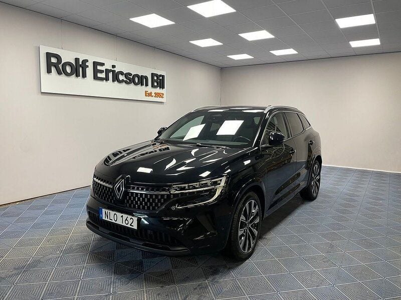 Svart Begagnad 2023 Renault Austral Techno SUV | 279 500 kr (Marknadspris) - Bild 1/4