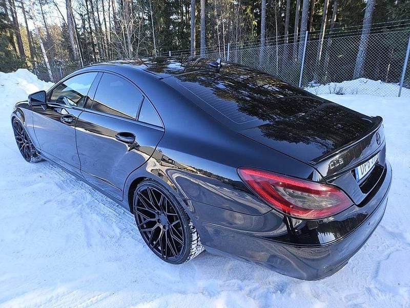 Begagnad Mercedes CLS350 265 HK (194 kW) 2011 Svart