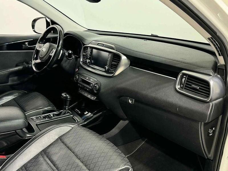 Begagnad Kia Sorento GT-Line 200 HK (147 kW) 2018 Vit SUV