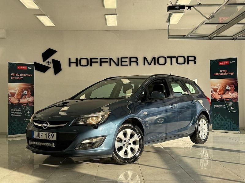 Blå Begagnad 2015 Opel Astra Active Kombi | 79 000 kr (Dyr) - Bild 1/4