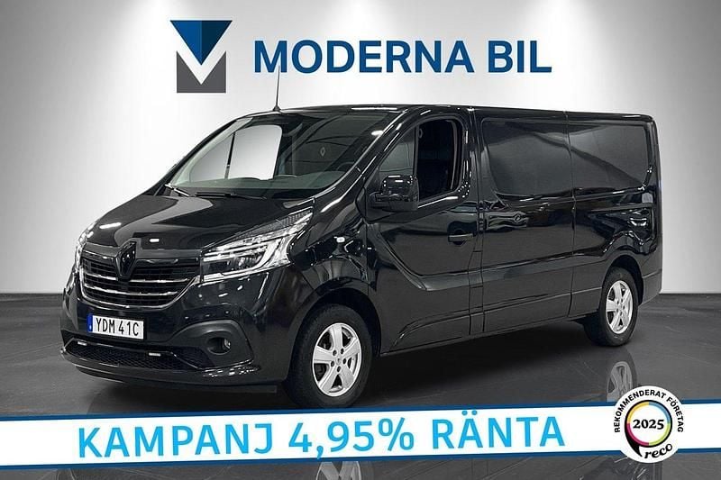 Svart Begagnad 2021 Renault Trafic R.S. Van | 254 700 kr (Marknadspris) - Bild 1/4