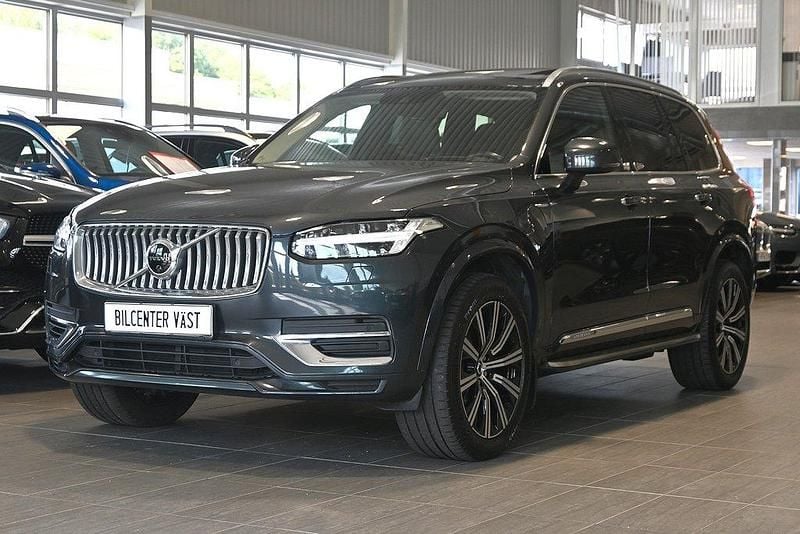 Grå Begagnad 2020 Volvo XC90 Inscription SUV | 509 000 kr (Marknadspris) - Bild 1/4