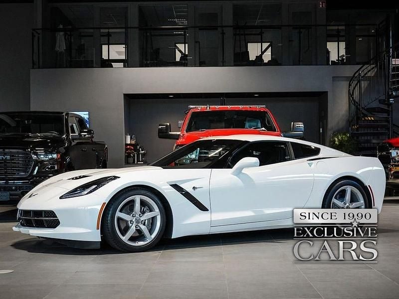 Begagnad Chevrolet Corvette Stingray 461 HK (339 kW) 2014 Vit Sportkupé