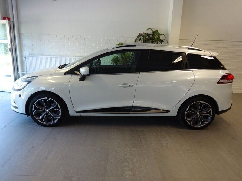 Vit Begagnad 2016 Renault Clio GrandTour Intens Kombi | 85 500 kr (Marknadspris) - Bild 1/2