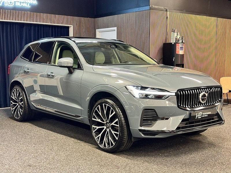 Grå Begagnad 2022 Volvo XC60 Momentum SUV | 319 900 kr (Superpris) - Bild 1/4