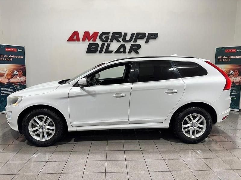 Begagnad Volvo XC60 Momentum 181 HK (133 kW) 2014 Vit SUV