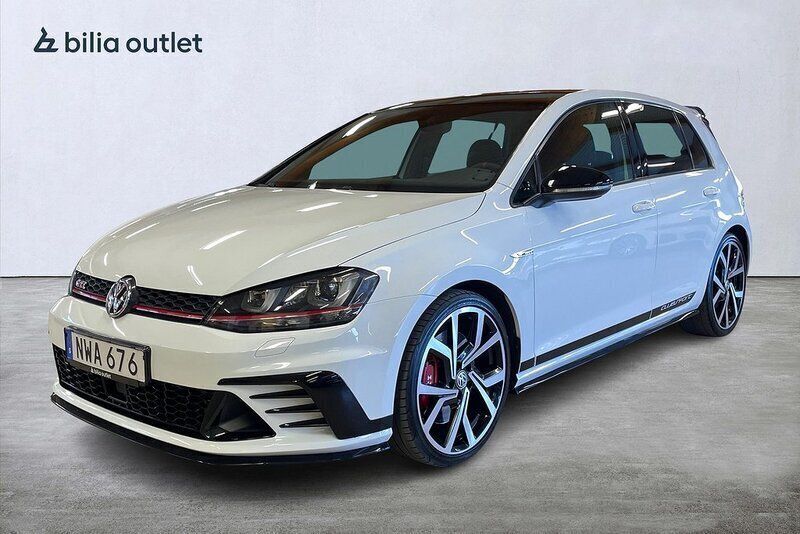 Flerfärgad Begagnad 2017 VW Golf VII GTI Clubsport Halvkombi | 239 800 kr (Lite dyr) - Bild 1/3