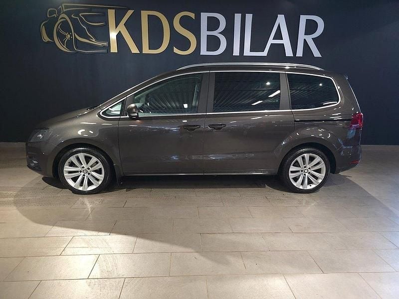 Brun Begagnad 2015 Seat Alhambra FR-Line Minibuss | 179 500 kr (Bra pris) - Bild 1/4