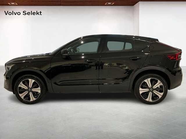 Begagnad Volvo C40 299 kW (407 HK) 2023 Svart SUV