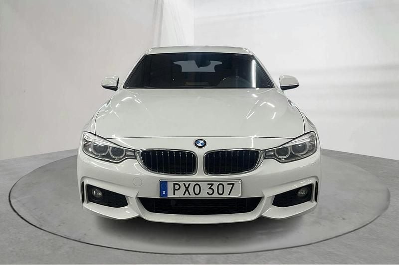 Begagnad BMW 420 Gran Coupé M Sport 190 HK (139 kW) 2016 Vit Sportkupé