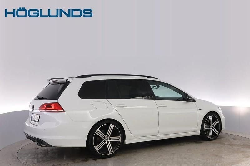 Begagnad VW Golf VII R 301 HK (221 kW) 2016 Vit Kombi