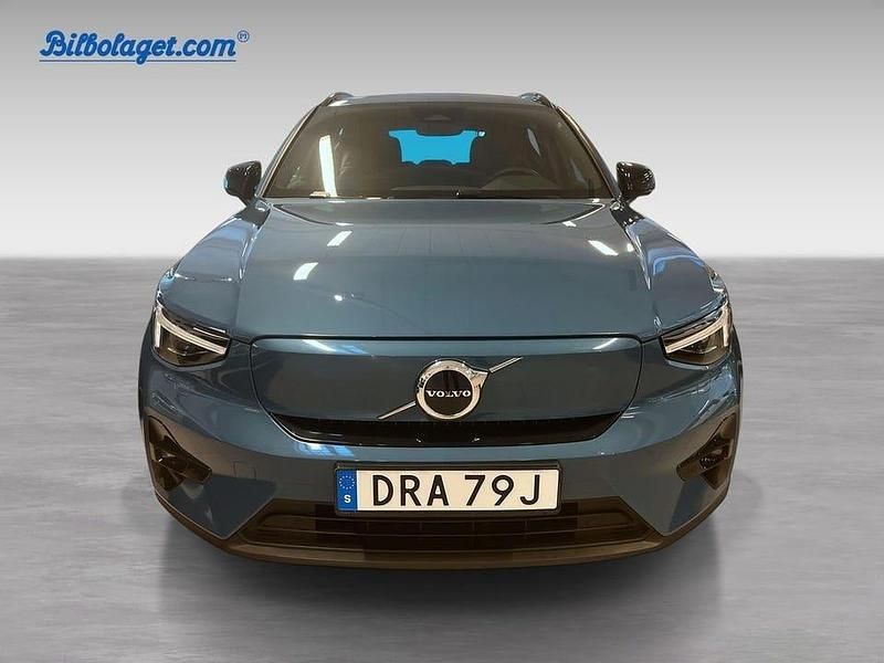 Begagnad Volvo EX40 Plus 188 kW (256 HK) 2025 Blå SUV
