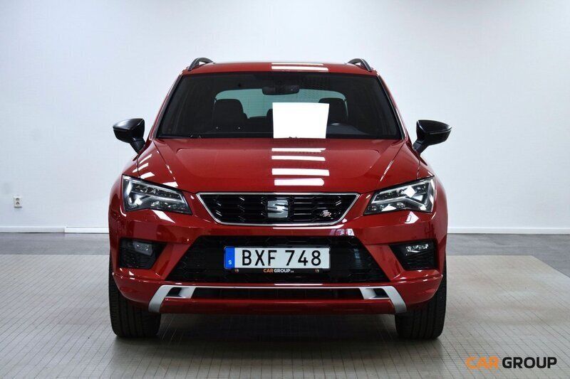 Röd Begagnad 2018 Seat Ateca 4Drive SUV | 244 900 kr (Marknadspris) - Bild 1/4