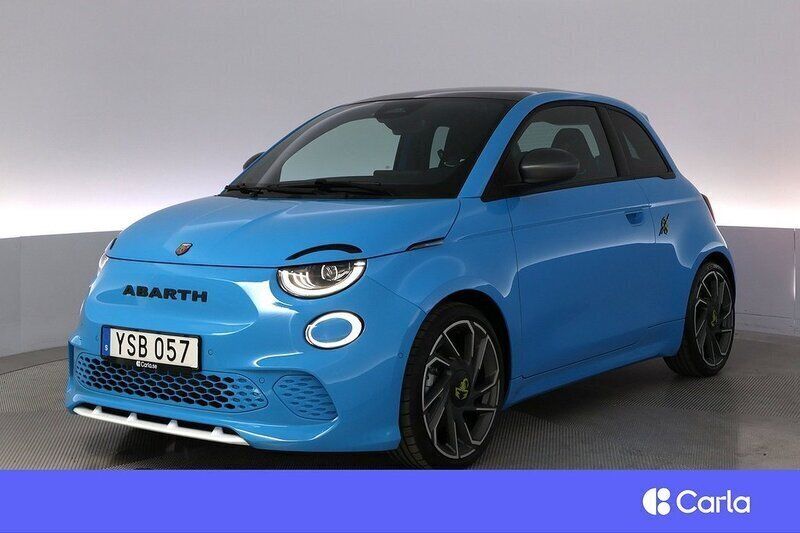 Vit Ny 2024 Abarth 500e Halvkombi | 352 900 kr - Bild 1/4
