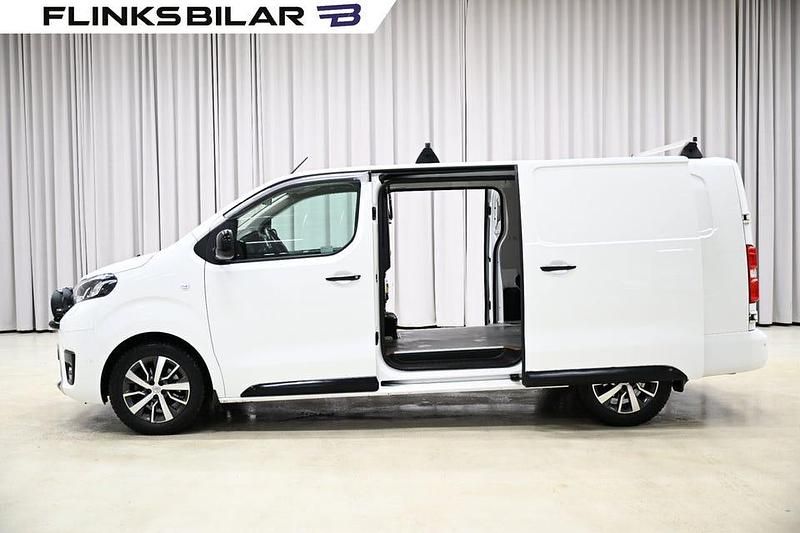 Begagnad Toyota Proace 177 HK (130 kW) 2020 Vit Minibuss