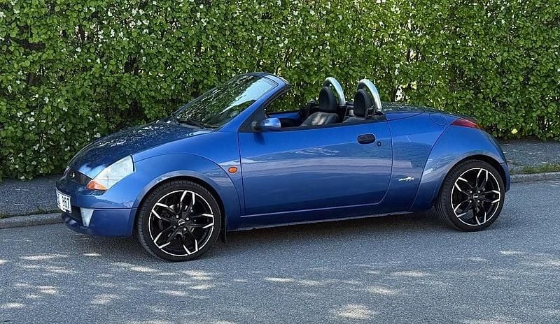 Blå Begagnad 2004 Ford StreetKa Cab | 59 000 kr - Bild 1/4