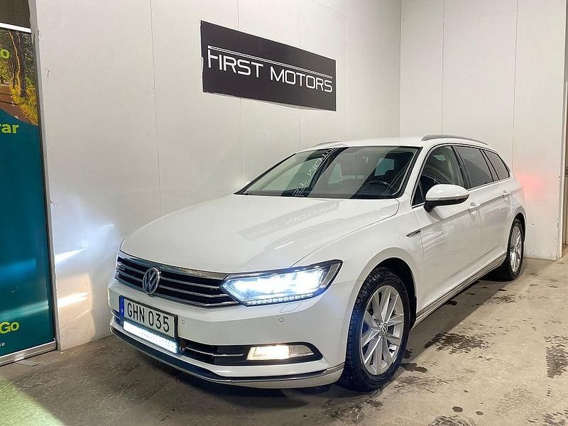Begagnad VW Passat GT 190 HK (139 kW) 2015 Vit Kombi