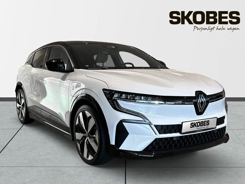 Vit Begagnad 2023 Renault Mégane Techno Halvkombi | 349 900 kr (Marknadspris) - Bild 1/3