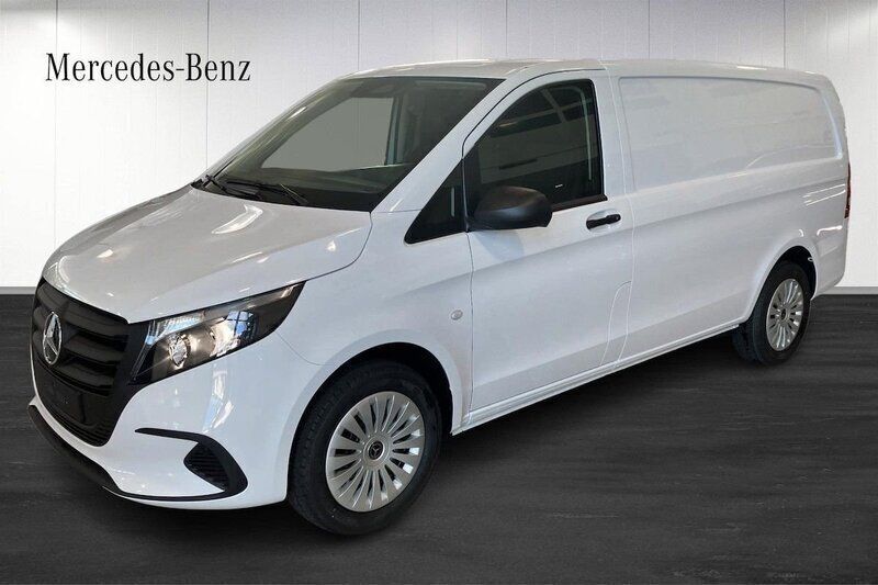 Vit (white) Ny 2024 Mercedes Vito Minibuss | 499 875 kr (Lite dyr) - Bild 1/4