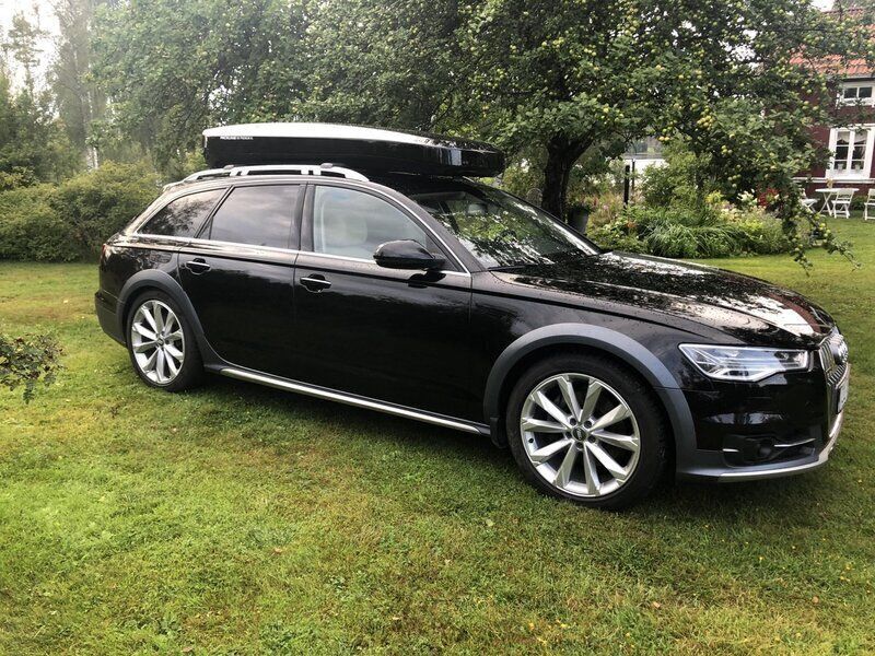 Svart Begagnad 2017 Audi A6 Allroad Kombi | 200 000 kr (Marknadspris) - Bild 1/4