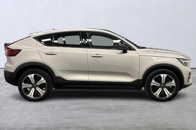 Begagnad Volvo C40 Core 169 kW (231 HK) 2022 Silver SUV