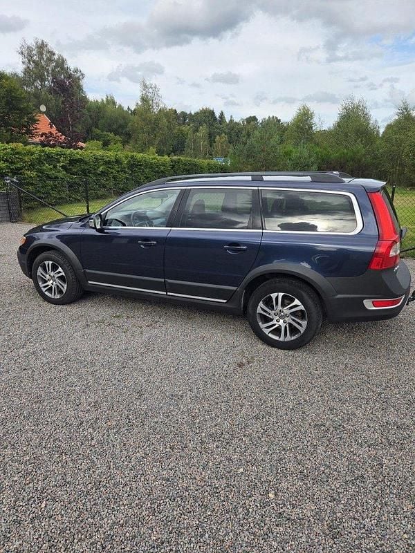 Blå Begagnad 2013 Volvo XC70 Momentum SUV | 134 000 kr (Bra pris) - Bild 1/4