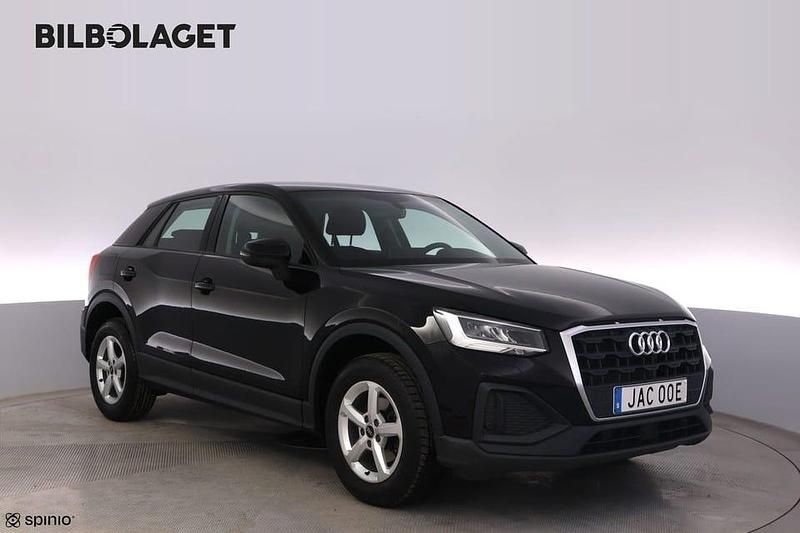 Svart Begagnad 2022 Audi Q2 Proline SUV | 189 800 kr (Marknadspris) - Bild 1/4