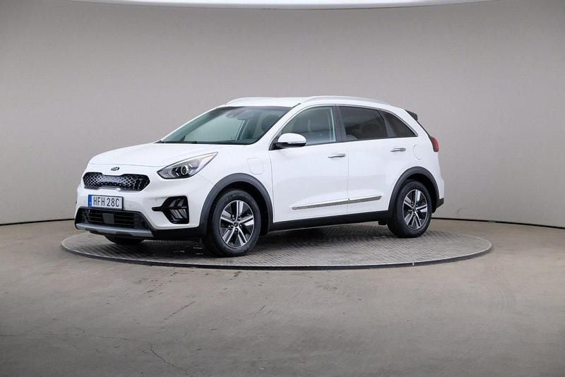 Vit Begagnad 2019 Kia Niro Advance SUV | 219 000 kr (Marknadspris) - Bild 1/4