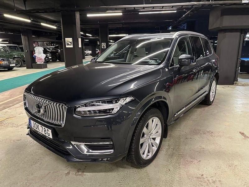 Begagnad Volvo XC90 Inscription 250 HK (183 kW) 2019 Grå SUV