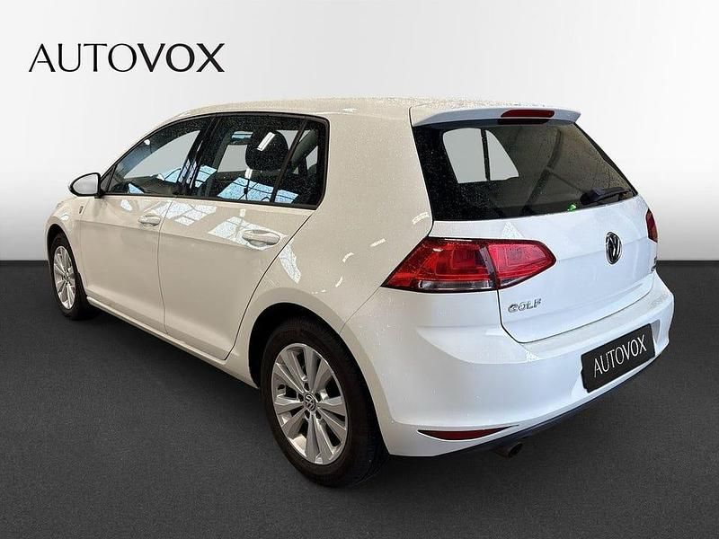 Begagnad VW Golf VII 105 HK (77 kW) 2014 Vit Halvkombi