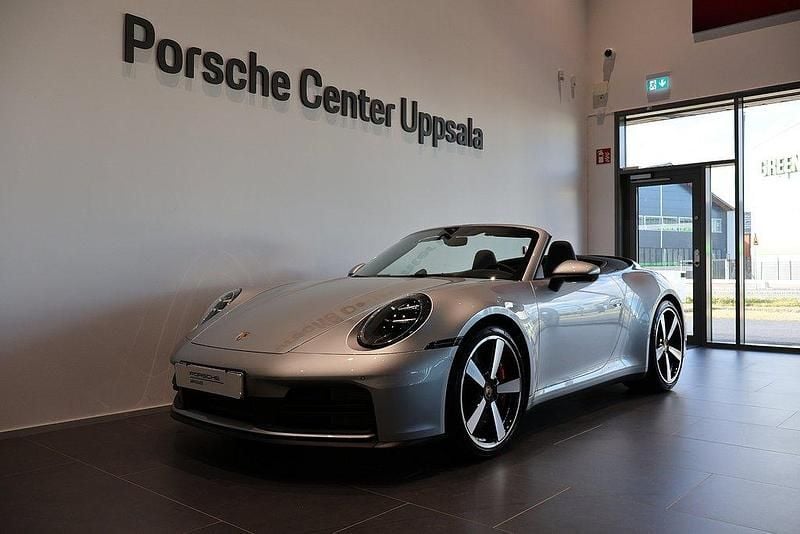 Flerfärgad (gt silver metallic) Begagnad 2025 Porsche 911 Carrera S Cabriolet Cab | 1 995 000 kr - Bild 1/4