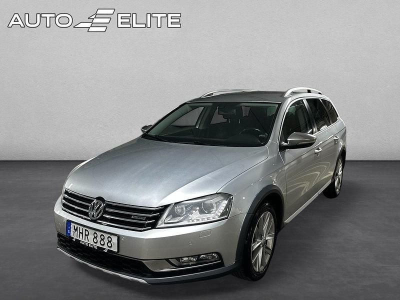 Silver Begagnad 2013 VW Passat Alltrack Kombi | 99 800 kr (Marknadspris) - Bild 1/4