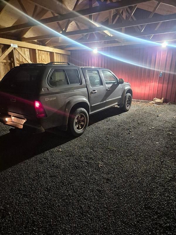 Begagnad Isuzu D-Max 163 HK (119 kW) 2008 Pickup