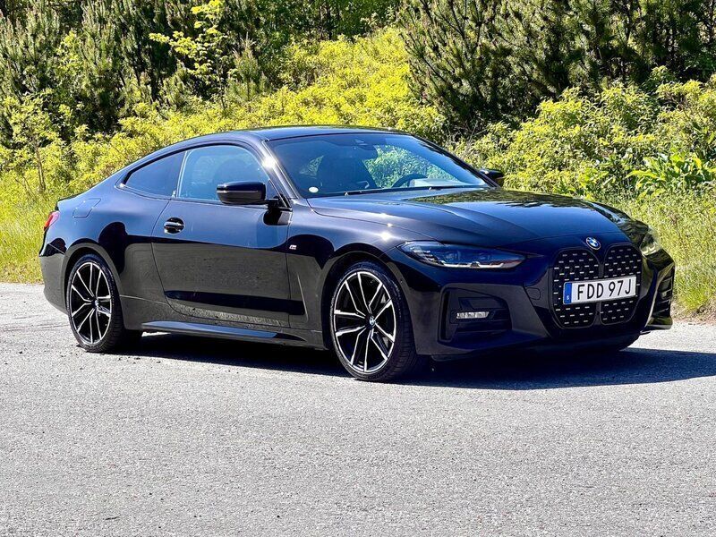 Svart Begagnad 2021 BMW 420 M Sport Sportkupé | 325 000 kr - Bild 1/4