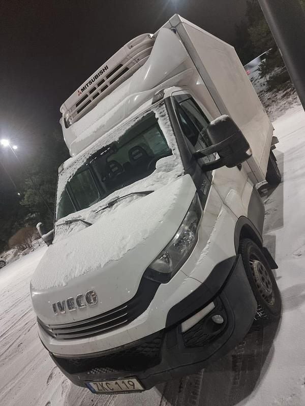 Begagnad Iveco Daily 136 HK (100 kW) 2018