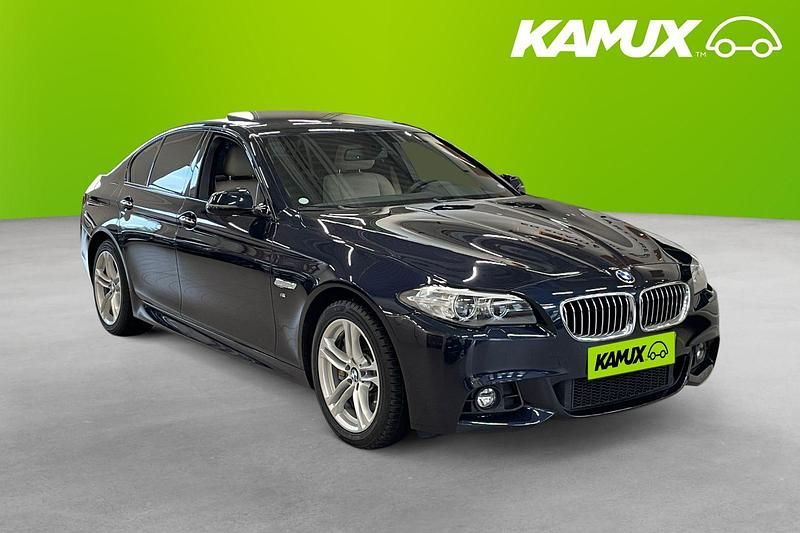 Svart Begagnad 2016 BMW 530 M Sport Sedan | 279 700 kr (Marknadspris) - Bild 1/4