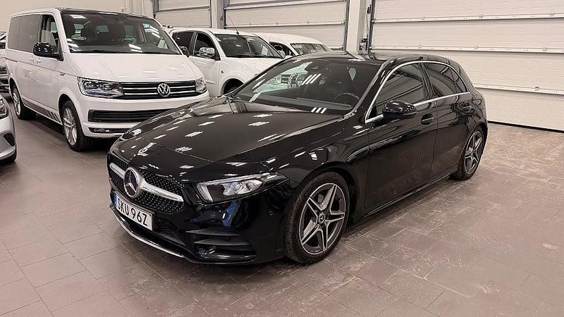 Begagnad Mercedes A200 AMG 163 HK (119 kW) 2021 Svartmetallic Halvkombi
