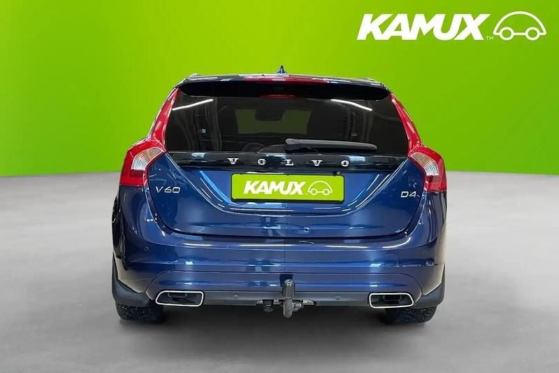 Begagnad Volvo V60 181 HK (133 kW) 2015 Blå Kombi