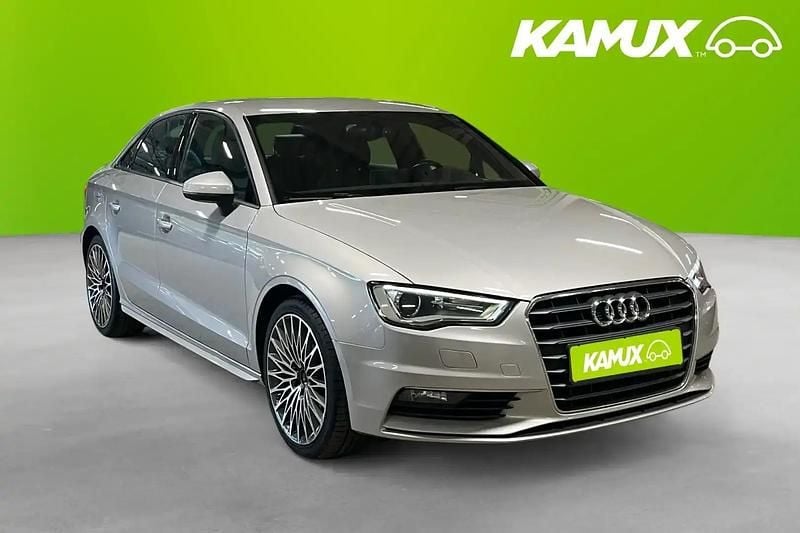 Begagnad Audi A3 Ambition 150 HK (110 kW) 2015 Grå Sedan