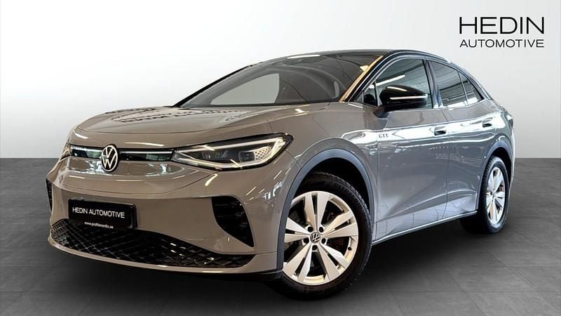 Grå (grey) Begagnad 2022 VW ID.5 GTX SUV | 358 700 kr (Bra pris) - Bild 1/4