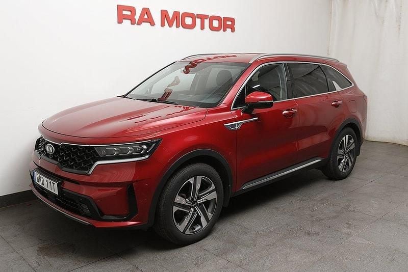 Röd (röd metallic ) Begagnad 2021 Kia Sorento 2 SUV | 358 900 kr (Marknadspris) - Bild 1/2