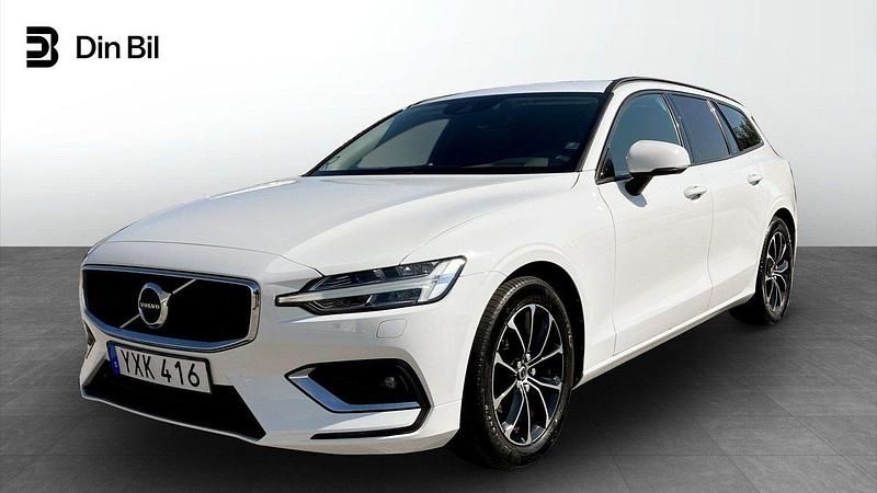 Vit Begagnad 2018 Volvo V60 Momentum Kombi | 269 900 kr (Marknadspris) - Bild 1/4