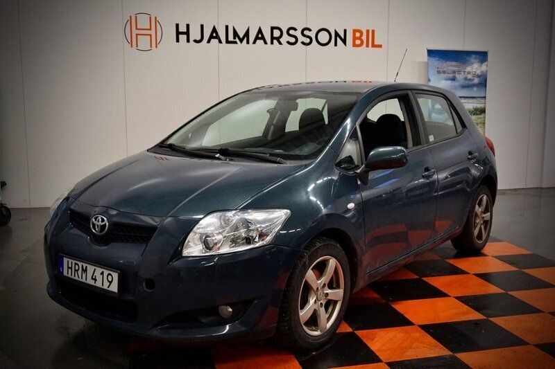 Mörkblå Begagnad 2008 Toyota Auris Halvkombi | 52 500 kr (Marknadspris) - Bild 1/4