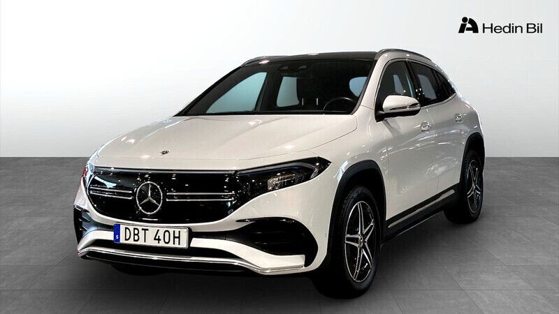 Vit Begagnad 2023 Mercedes EQA300 AMG line SUV | 519 900 kr (Dyr) - Bild 1/4