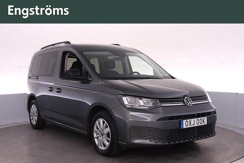 Grå Begagnad 2022 VW Caddy Life Minibuss | 339 000 kr (Dyr) - Bild 1/4