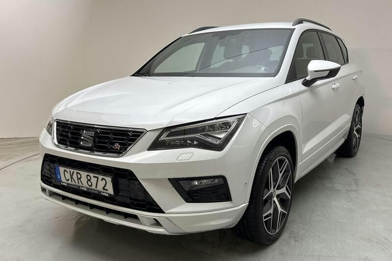 Vit Begagnad 2018 Seat Ateca Business SUV | 198 900 kr (Lite dyr) - Bild 1/4