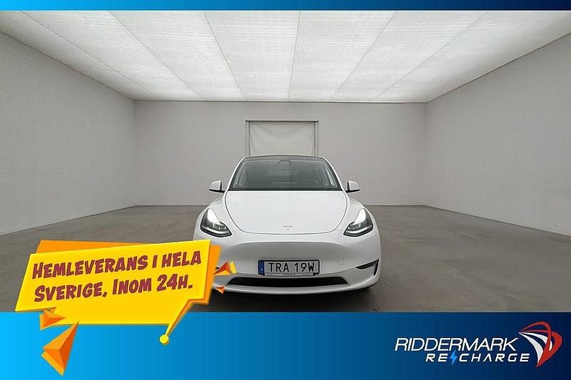 Begagnad Tesla Model Y Long Range AWD 378 kW (514 HK) 2023 Vit SUV